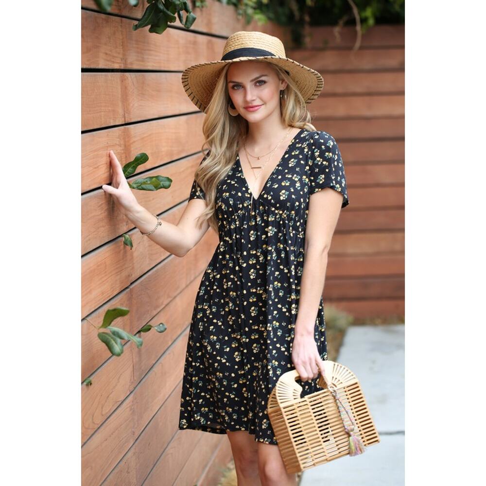 NWT BLACK FLORAL DEEP V NECK A LINE MINI DRESS - L